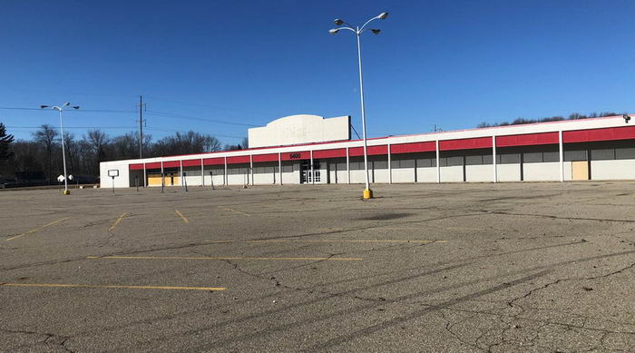 K-Mart - LANSING LOCATION FROM WILX
